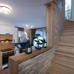Balux A Chalet